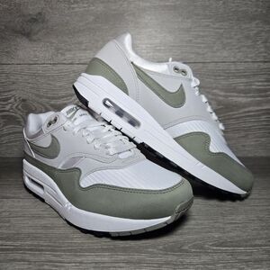 Nike Air Max 1 Sneakers Light Army /White / Grey DZ2628-112 Women’s Sizes